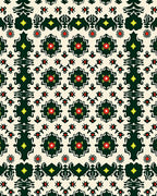 Intricate Black Green Floral Pattern Rug
