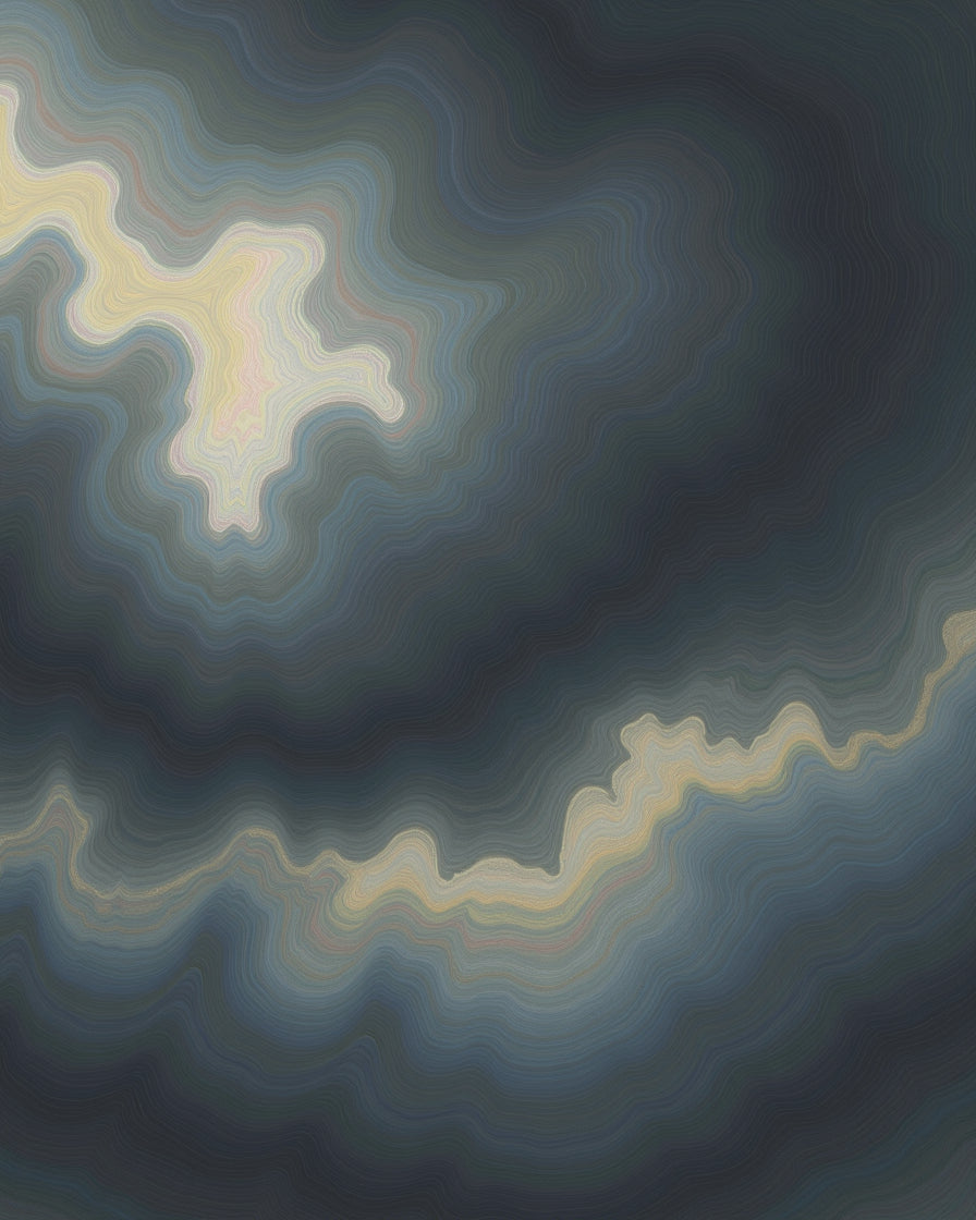 Striking Abstract Wavy Lines Pattern Rug