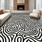 Bold Black Winding Maze Pattern Rug
